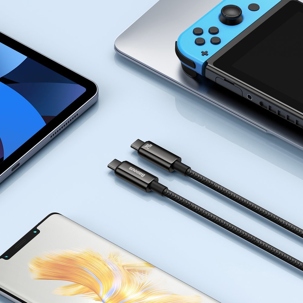 Câble de données et de charge USB-C - USB-C Baseus Tungsten Gold, 240W, 2m, noir CAWJ04010101