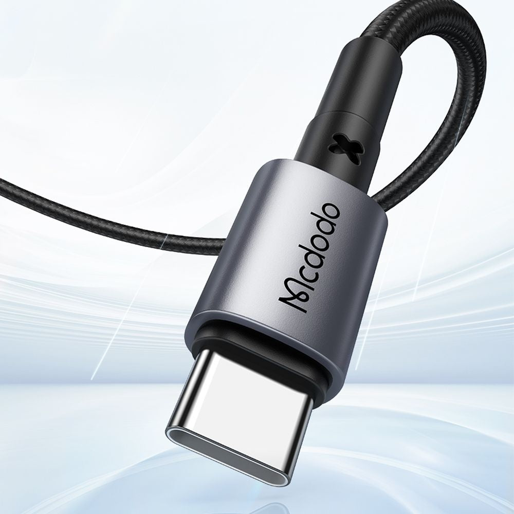 Daten- und Ladekabel USB-C - USB-C McDodo CA-3130, 65W, 1m, Schwarz