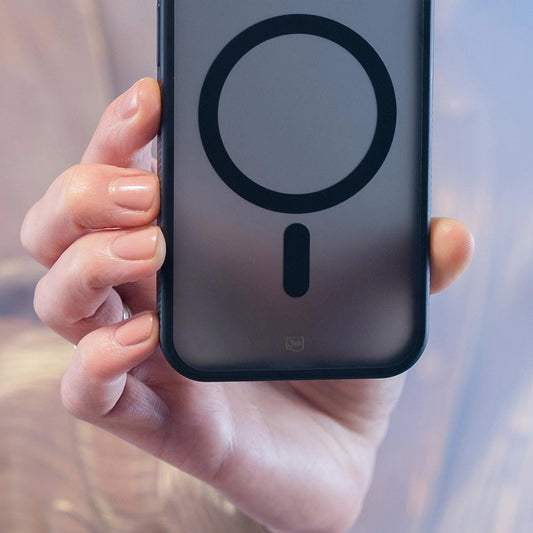 MagSafe hoesje voor Apple iPhone 17 Pro, 3MK, Smoke MagCase, Zwart