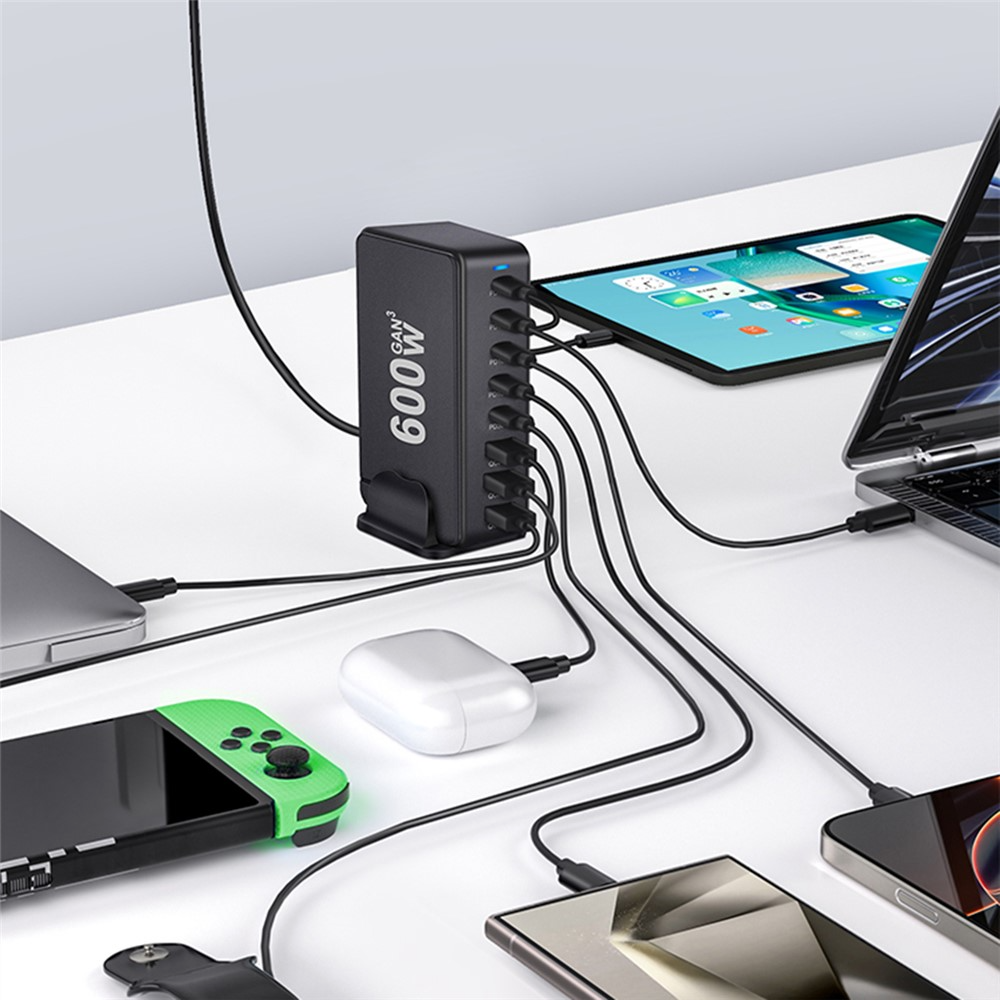 OEM Stationlader, 600W, 4 x USB-A - 4 x USB-C, Zwart