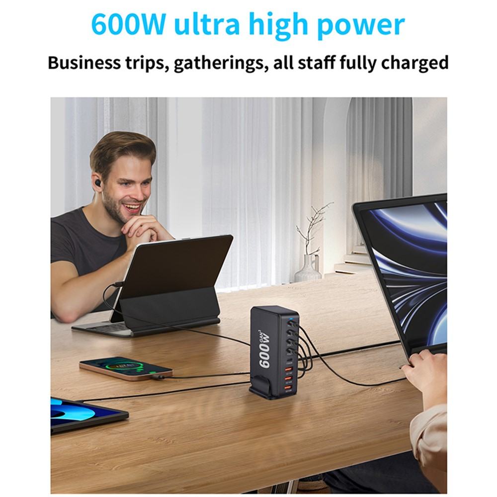 OEM Stationlader, 600W, 4 x USB-A - 4 x USB-C, Zwart