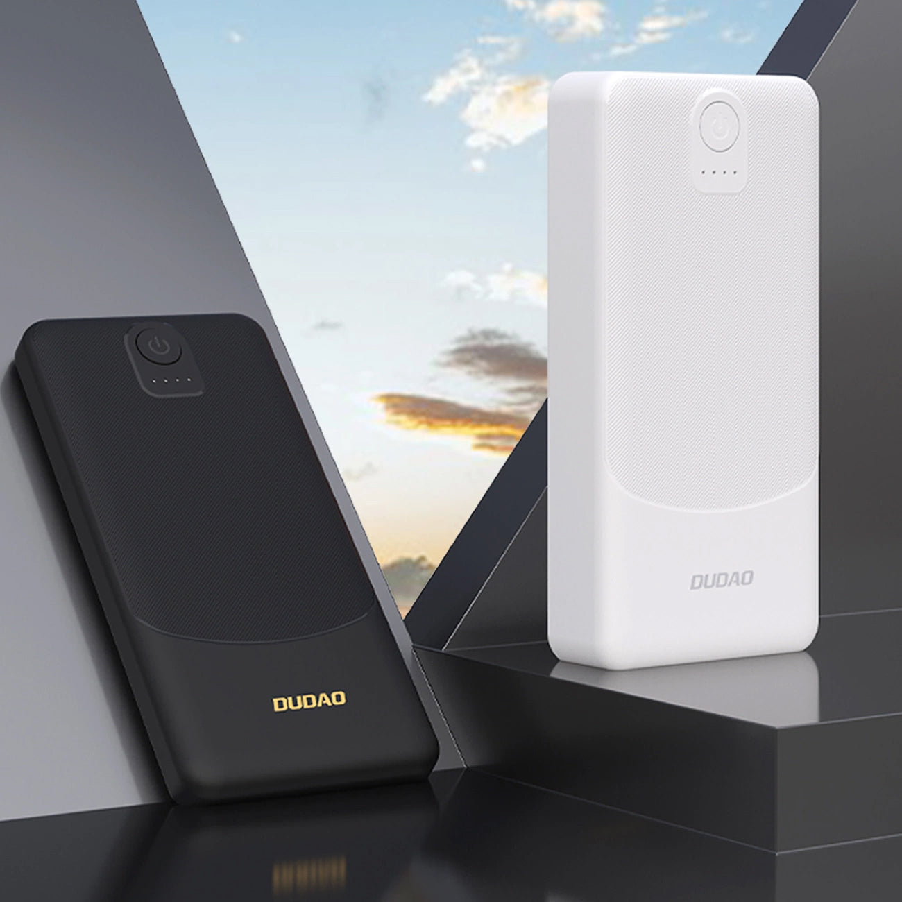 Externer Akku Dudao K10, 10000mAh, 12W, 2 x USB-A, Schwarz