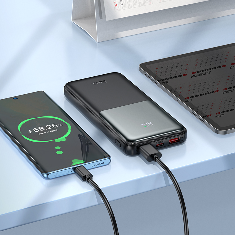 HOCO J136 Powerbank, 10000 mAh, 22,5 W, QC + PD, 1 x USB-C – 2 x USB-A, Schwarz