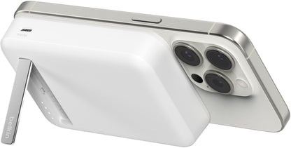Draadloze Externe Batterij Belkin BoostCharge Pro met Kickstand, 10000mAh, 15W, FQI, 1 x QI - 1 x USB-C, Wit BPD008btWH