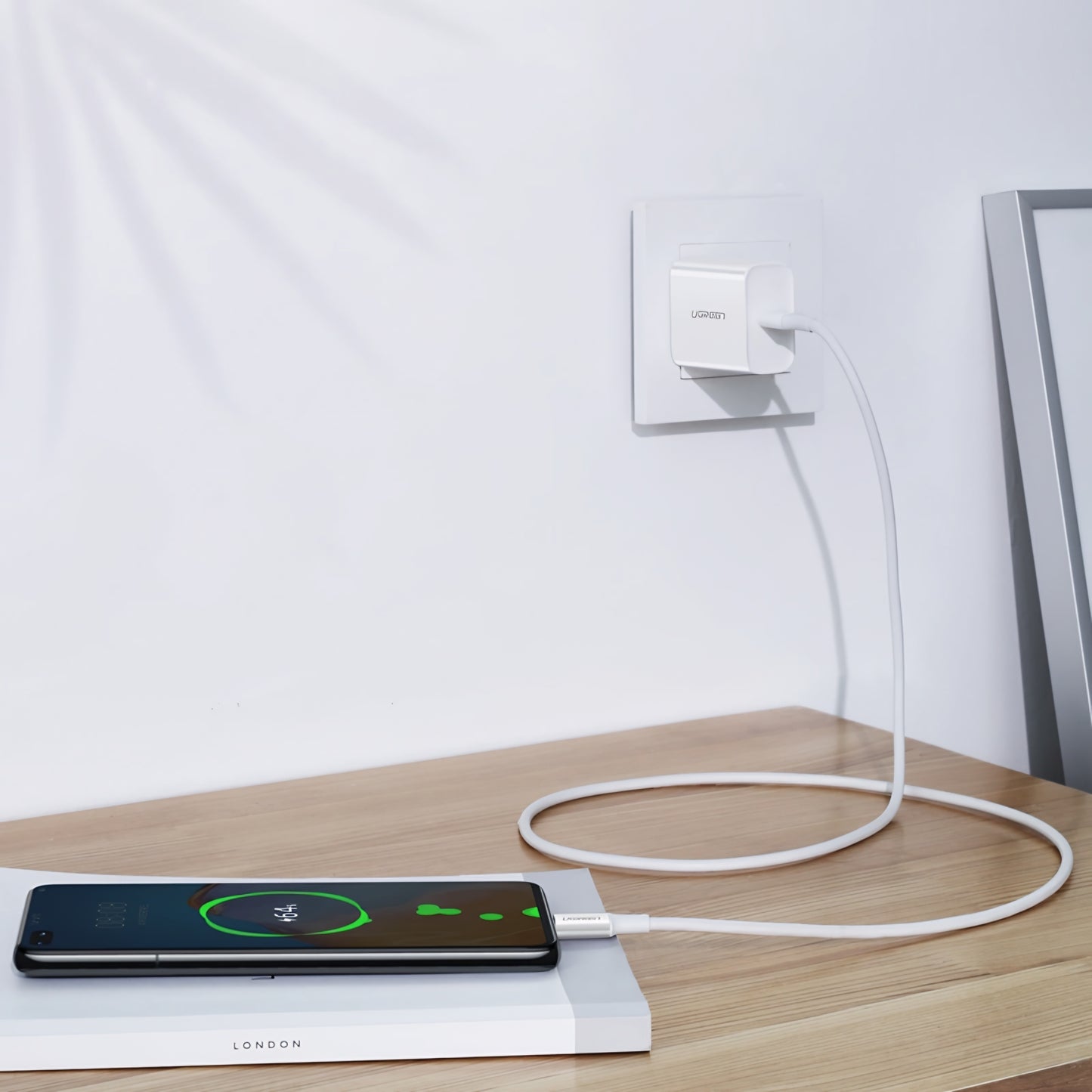 Câble de Données et de Charge USB-C - USB-C UGREEN US300, 100W, 2m, Blanc