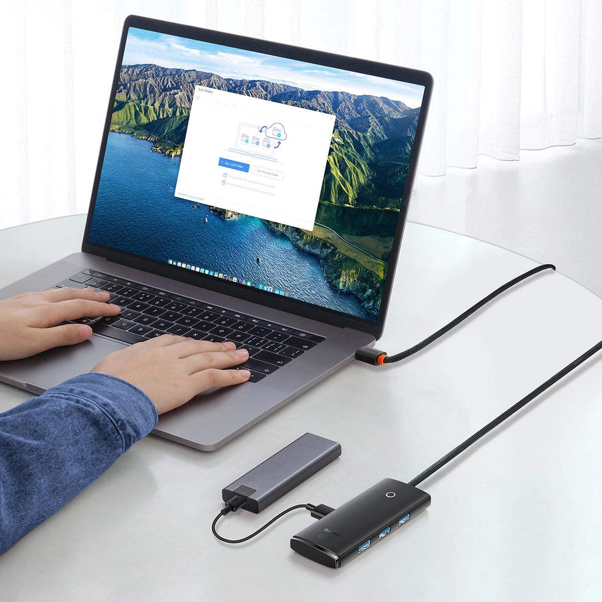 Baseus Lite USB Hub, 4 x USB-A 3.0 - 1 x USB-C, 2m, Zwart WKQXX030201