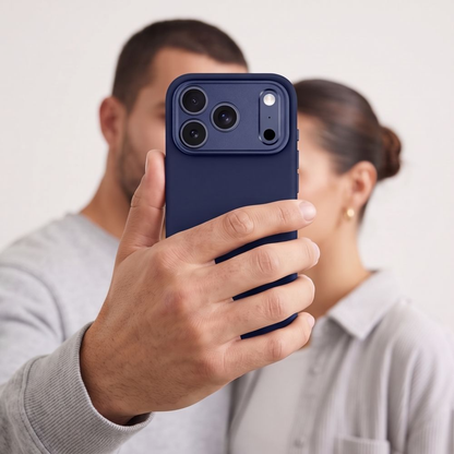 Coque MagSafe pour Apple iPhone 18 Pro / 17 Pro, Tech-Protect, Uniq CC, Bleu marine