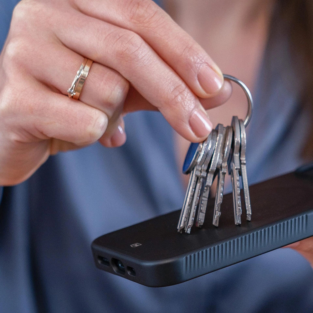 Étui MagSafe pour Apple iPhone 17 Pro Max, 3MK, Smoke MagCase, Noir