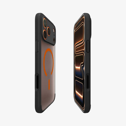 Coque MagSafe pour Apple iPhone 17 Pro, Spigen, Ultra Hybrid, Noire Orange Satinée