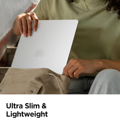 Coque Spigen Airskin pour Apple MacBook Air 13 pouces (2026) / (2025) / (2024) / (2022), Transparente Satinée ACS11530