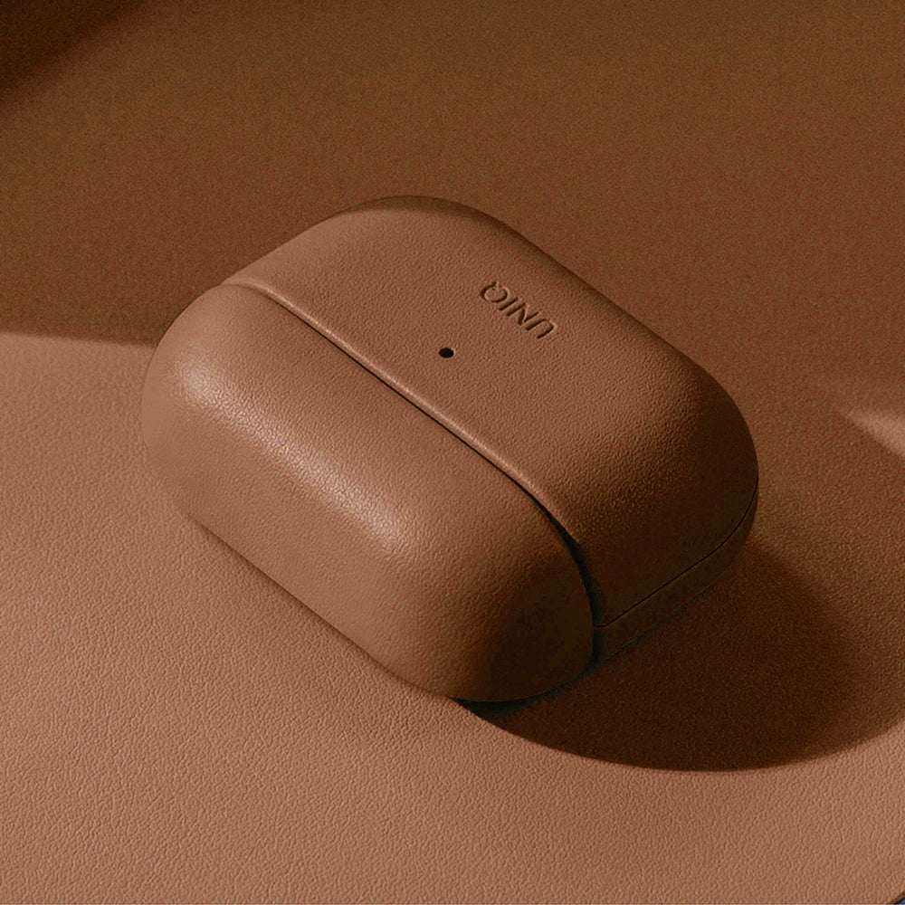 Étui UNIQ Lyden Vex pour Apple AirPods Pro 3, Marron