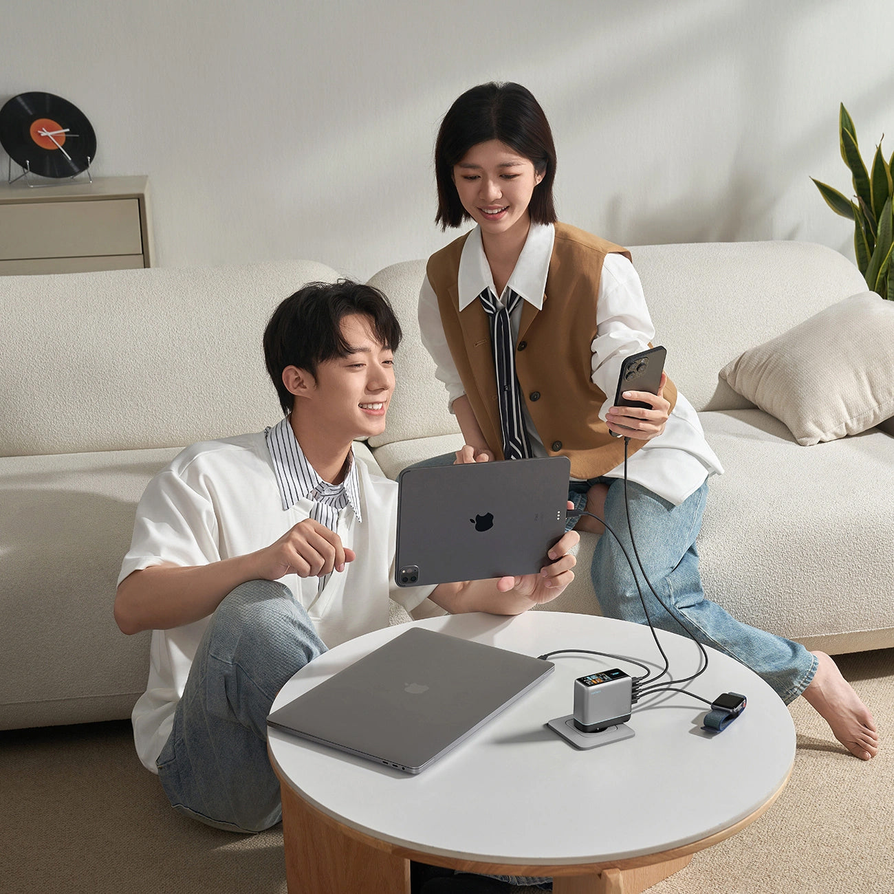 Netlader met USB-C-kabel Cuktech AD1204U Display, 120W, 6A, 1 x USB-A - 2 x USB-C, Zilver