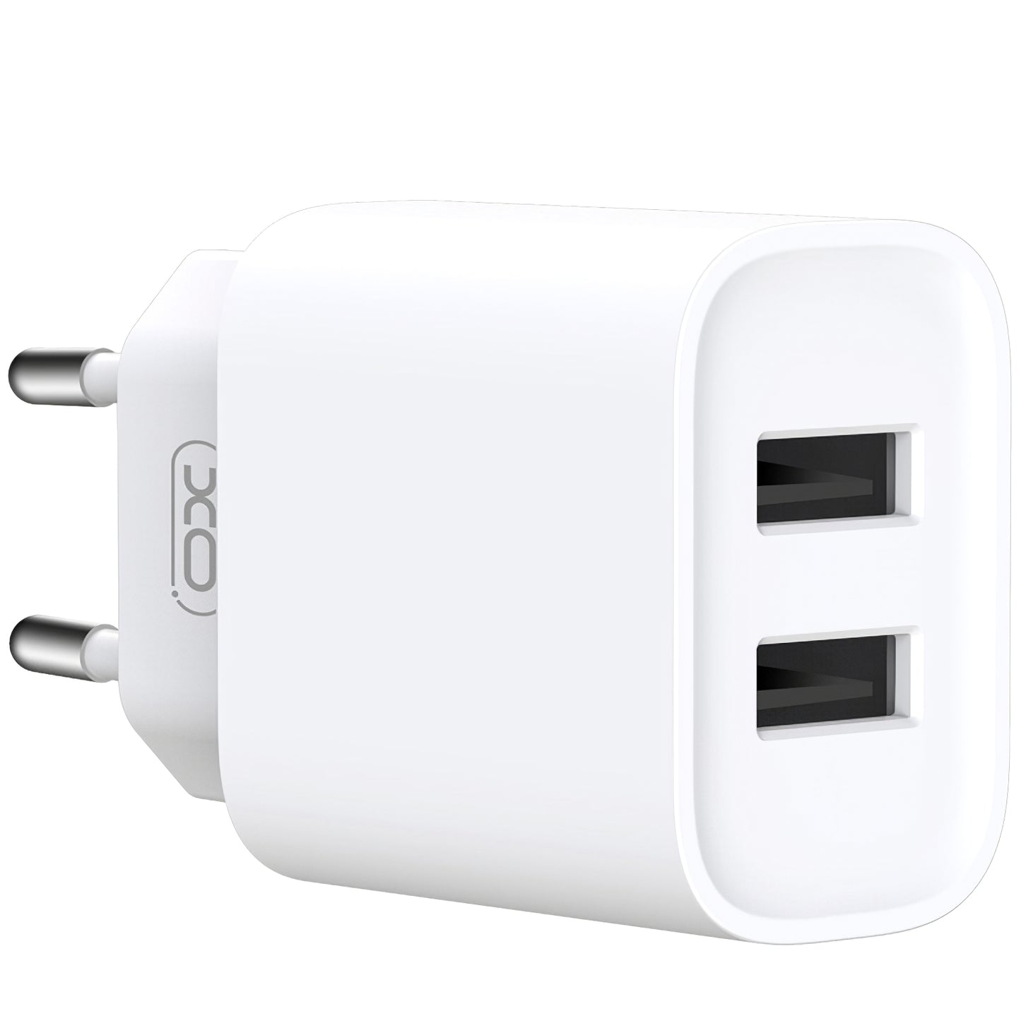 XO Design XO Design BPCE02C Chargeur réseau avec câble USB-C, 10,5 W, 2,1 A, 2 x USB-A, blanc 