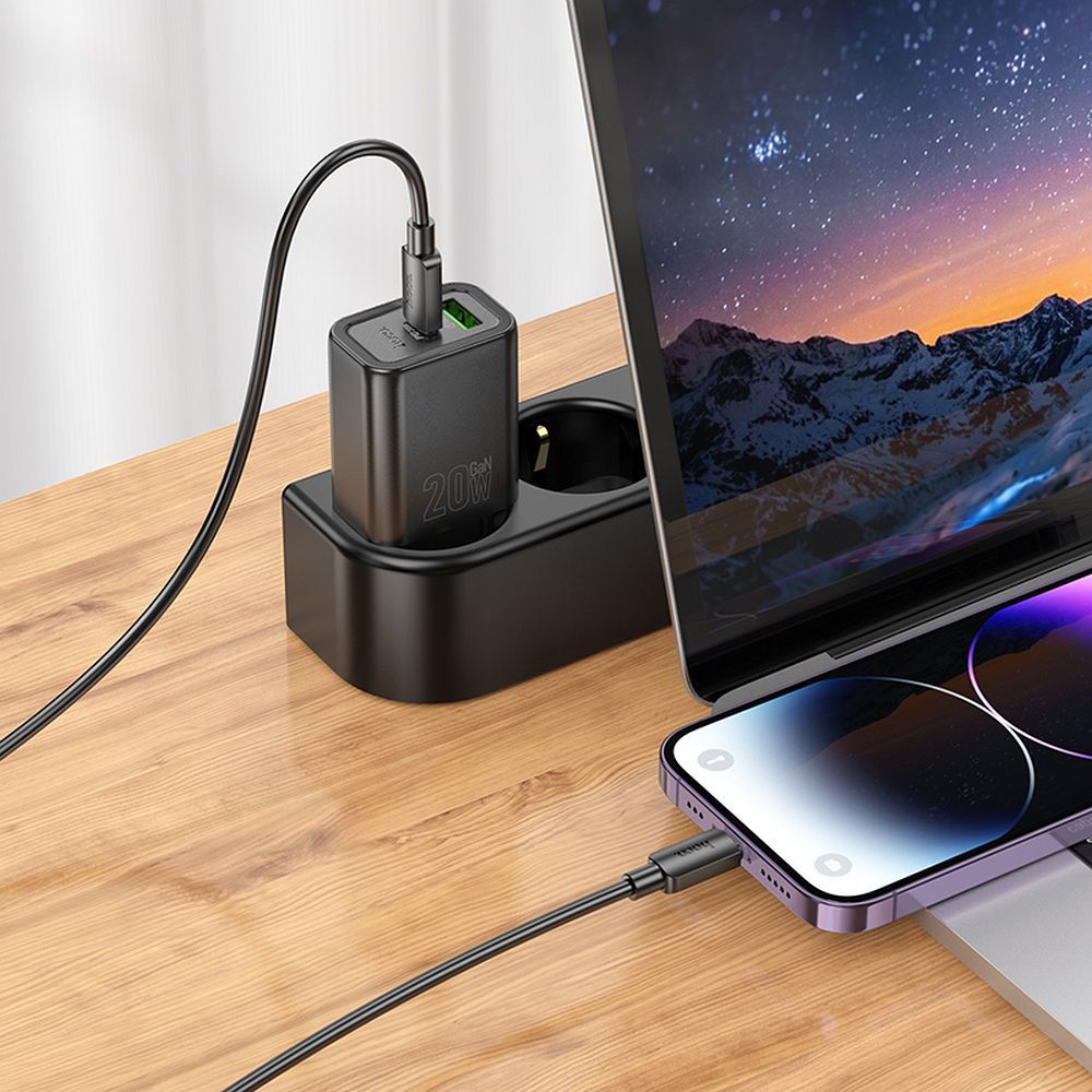 Chargeur réseau avec câble USB-C HOCO N61, 20W, 3A, 1 x USB-A - 1 x USB-C, Noir