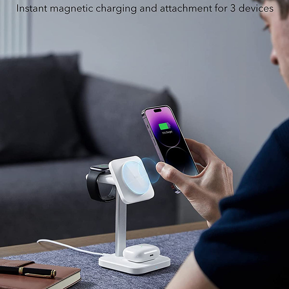 Draadloze Netwerkoplader ESR HaloLock 3in1, 15W, 1.67A, Wit