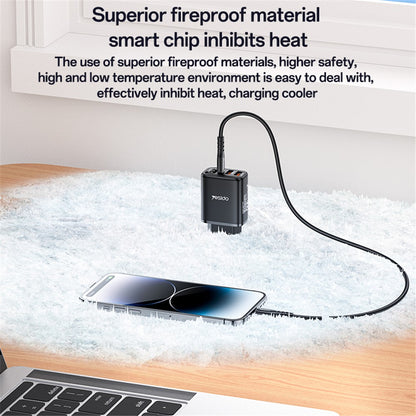 Chargeur Réseau Yesido YC67 Display, 17W, 2.4A, 1 x USB-C - 2 x USB-A, Noir