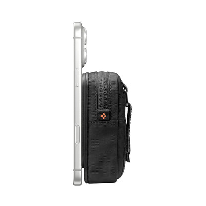 MagSafe Geldbörse, Spigen, TinTap ZIP MagFit 2, Schwarz AFA11564
