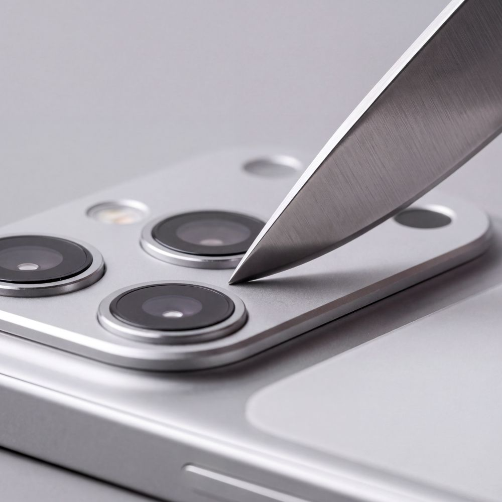 Cadre de protection pour caméra arrière Tech-Protect Camalloy Fit+ pour Apple iPhone 18 Pro Max, aluminium, argentée
