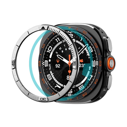Spigen Tune Pilot beschermrand voor Samsung Galaxy Watch Ultra2, zilver ACS11616