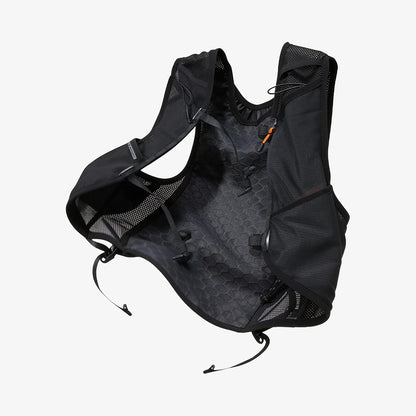 Hardloopvest Spigen Dynamic Shield A721, Maat L - XL, Zwart AMP10225